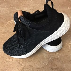 Women’s New Balance shoes size 9.5